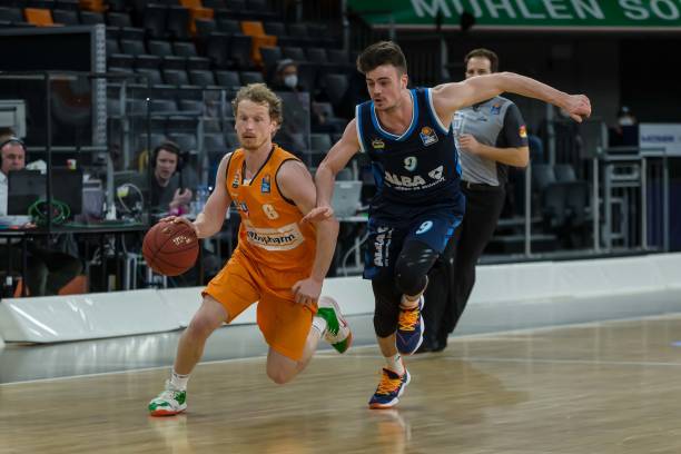 后卫可能会 后卫可能会