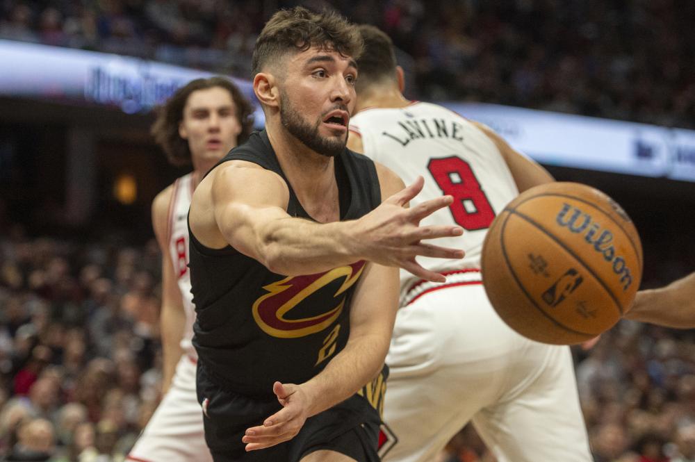 阵容不完整 阵容不完整