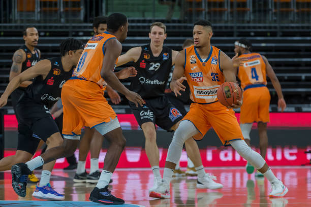 支撑了球队 支撑了球队