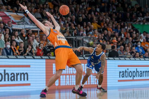 引起了轩然 引起了轩然